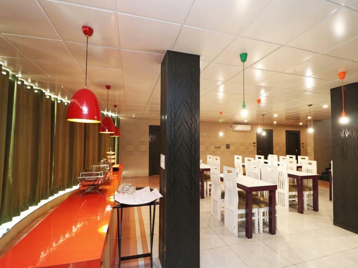 Ace Prime Hotel Greater Noida Exterior foto